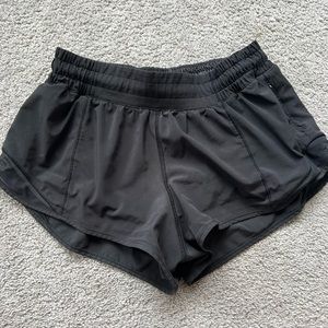 Hotty Hot Low-Rise Lined Short 2.5" Black